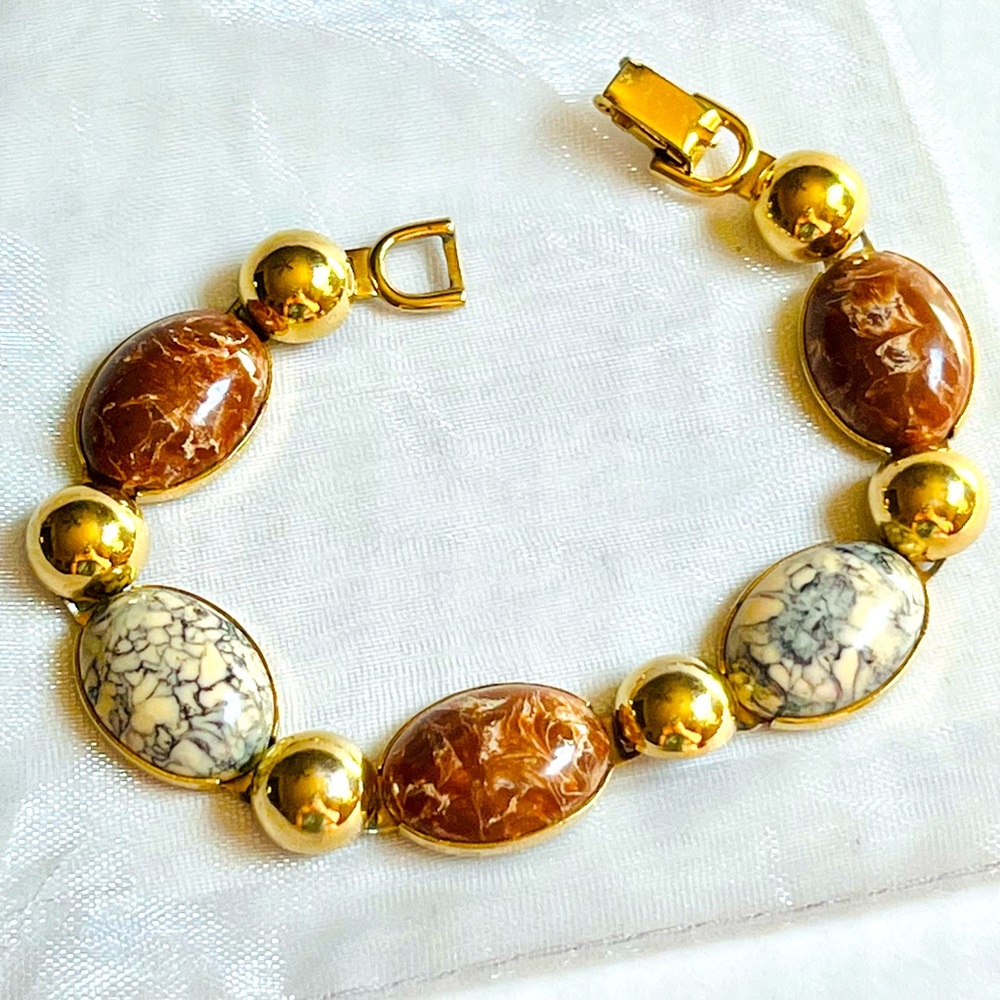 Vintage EmJ Emmons Gold Tone Faux Stone Scarab Bracelet Retro